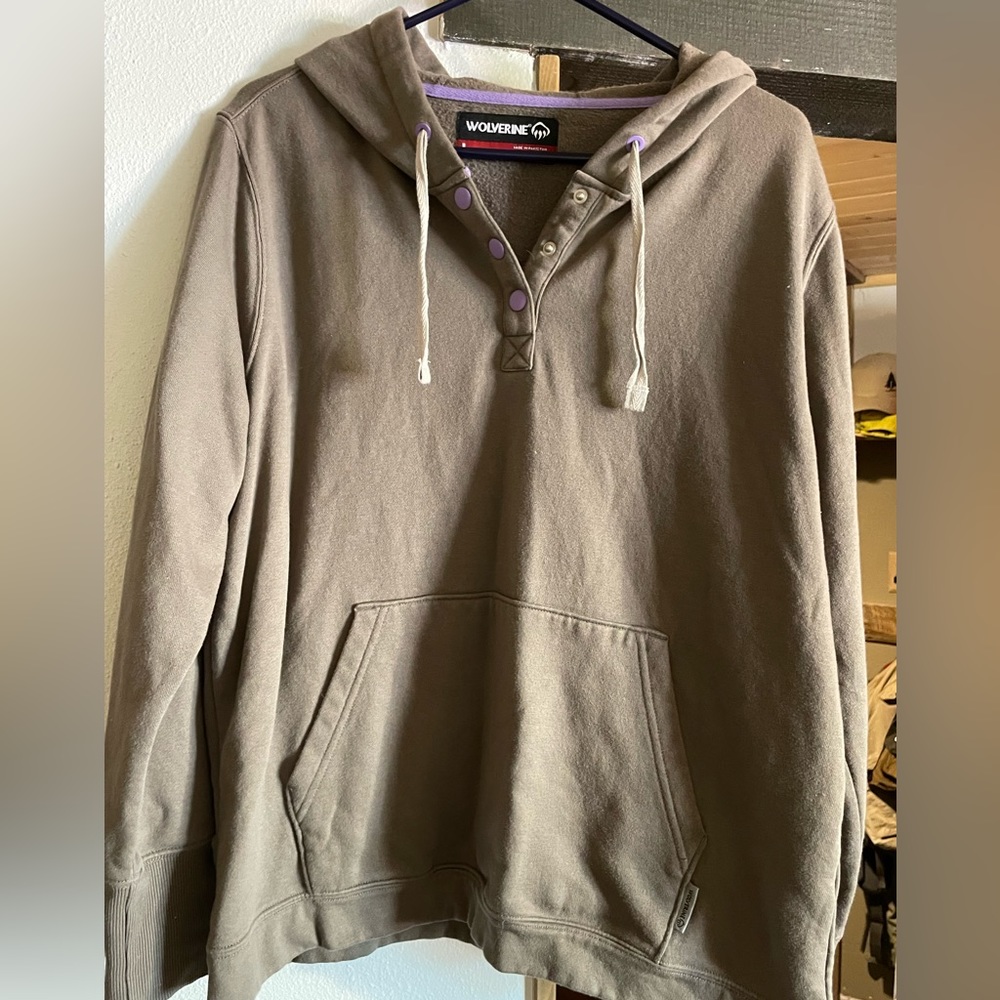 Quarter snap sweatshirt, earth tone brown color, purple snap buttons, worn once